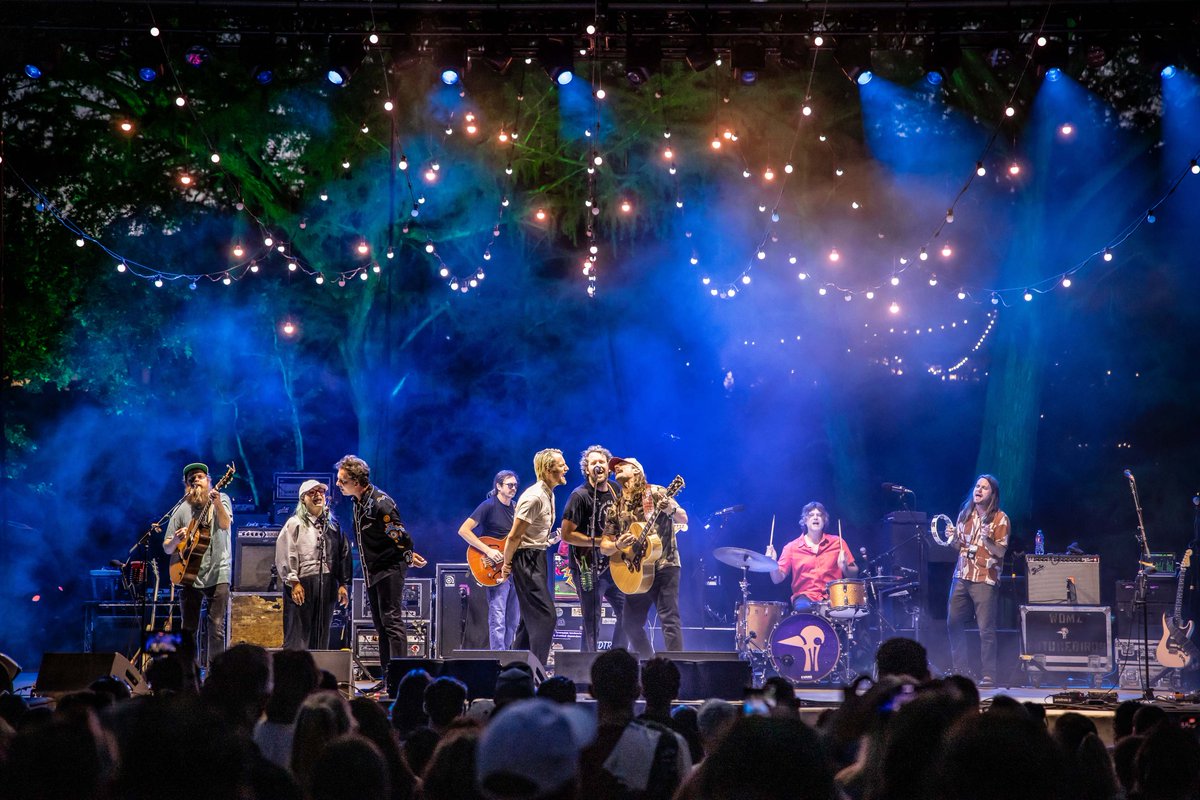 WhitewaterRocks's tweet image. The harmonies. The energy. The crowd. 💫
Huge thanks to @headandtheheart and everyone who came out on June 14!
What a show.
#THATHLive #ConcertRecap
📸 @christinafedd