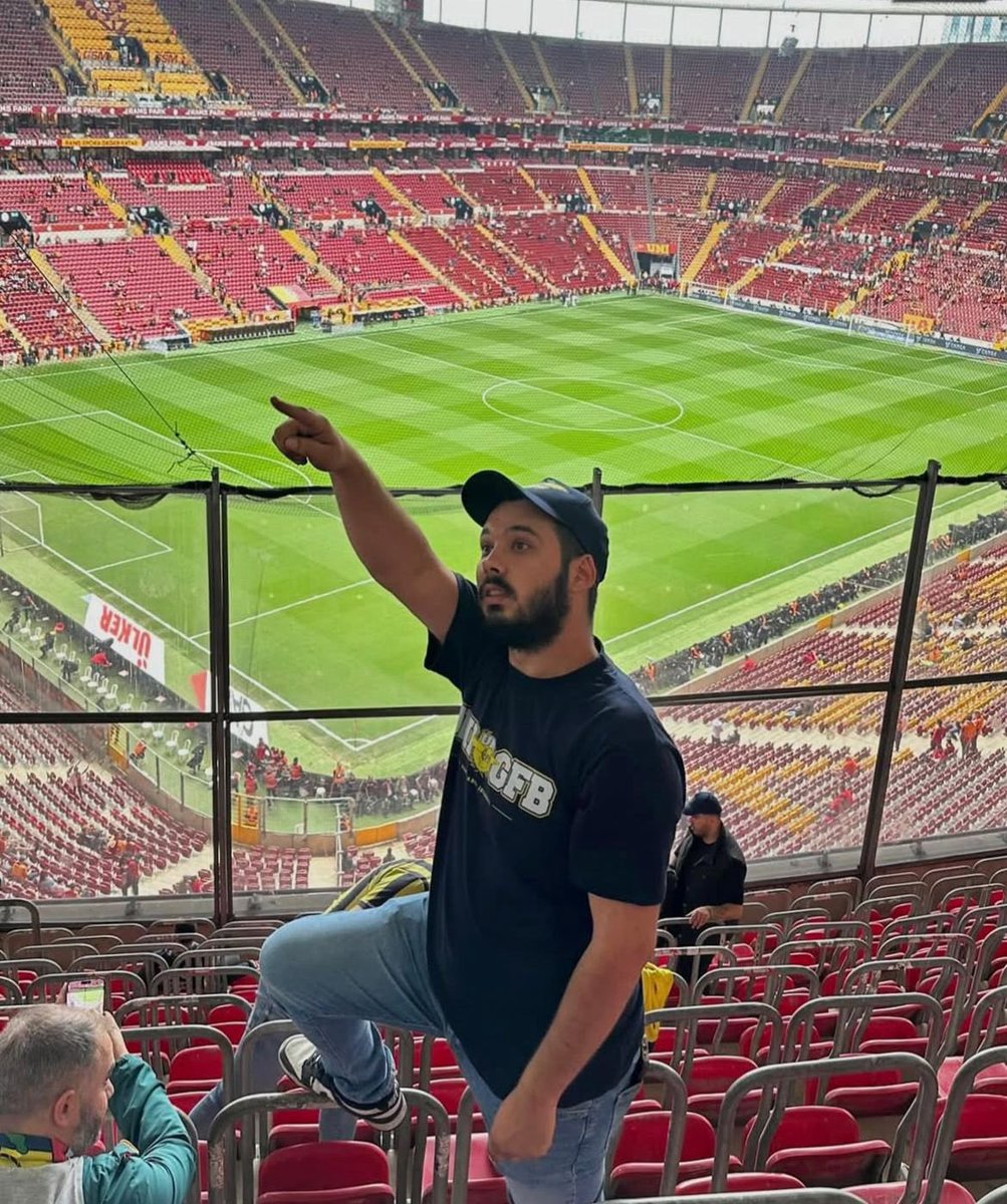 Karadeniz Bölgesi UNIGFB (@unigfbkaradeniz) on Twitter photo Grubumuza desteğini her zaman hissettiren, her koşulda yanımızda olan UNIGFB Genel Başkanımız Mert Otçuoğlu’nun doğum gününü kutlar; kendisine sevdikleriyle birlikte sağlıklı, mutlu ve başarı dolu bir yıl dileriz. 
#UNIGFB Grubumuza desteğini her zaman hissettiren, her koşulda yanımızda olan UNIGFB Genel Başkanımız Mert Otçuoğlu’nun doğum gününü kutlar; kendisine sevdikleriyle birlikte sağlıklı, mutlu ve başarı dolu bir yıl dileriz. 
#UNIGFB