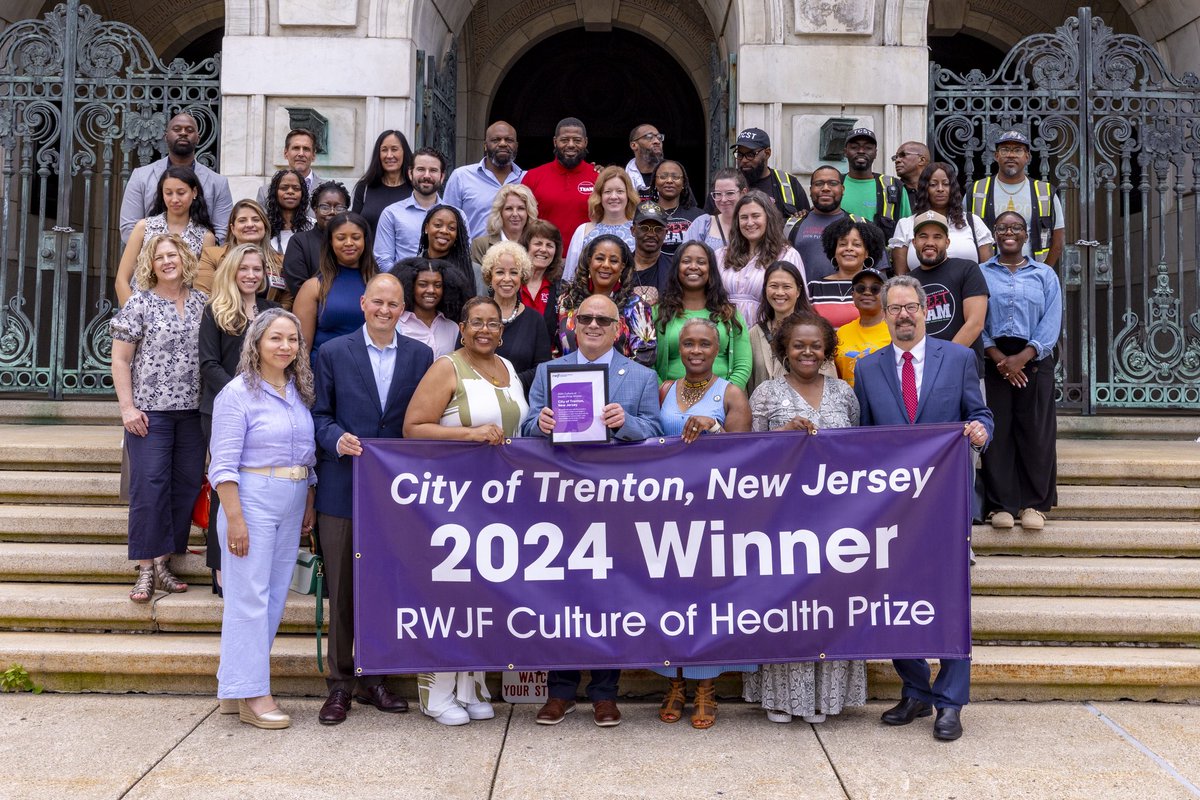 Stephanie Lagos tweet media