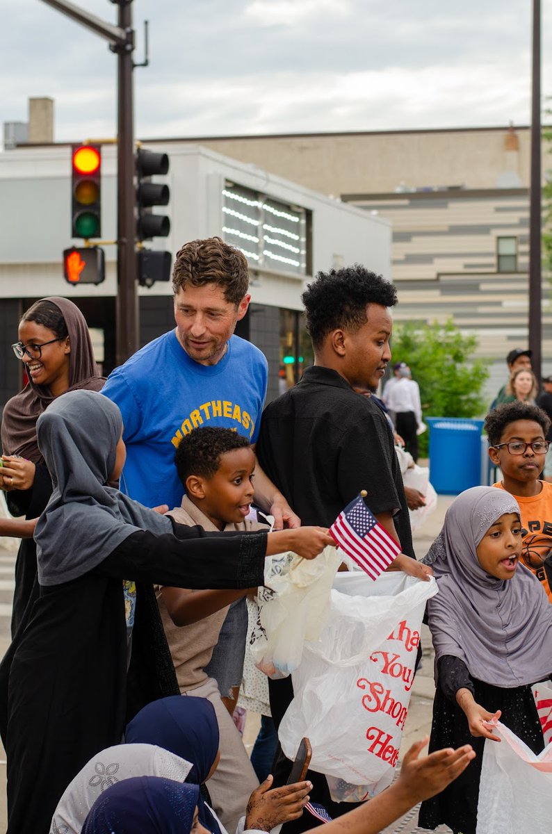 Jacob_Frey's tweet photo. Some snapshots from the NE parade last week. The energy in this city is real, and you can feel it in every neighborhood. Minneapolis is on the rise. Let's keep moving forward, together. https://t.co/z4rFkexT3r