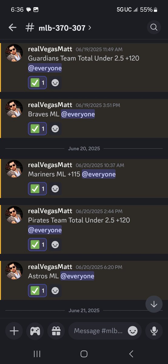 realVegasMatt's tweet photo. This is a MIC DROP on #gamblingX 16 STRAIGHT WINS! Stop paying pretenders, get with a real Las Vegas pro! Padres F5 Team Total Under 1.5✅️

#MLBPicks #GamblingTwitter #GamblingCommunity #bettingtwitter #BettingX #bettingpicks LIKE and RT🙏 https://t.co/LXn70Me4FM