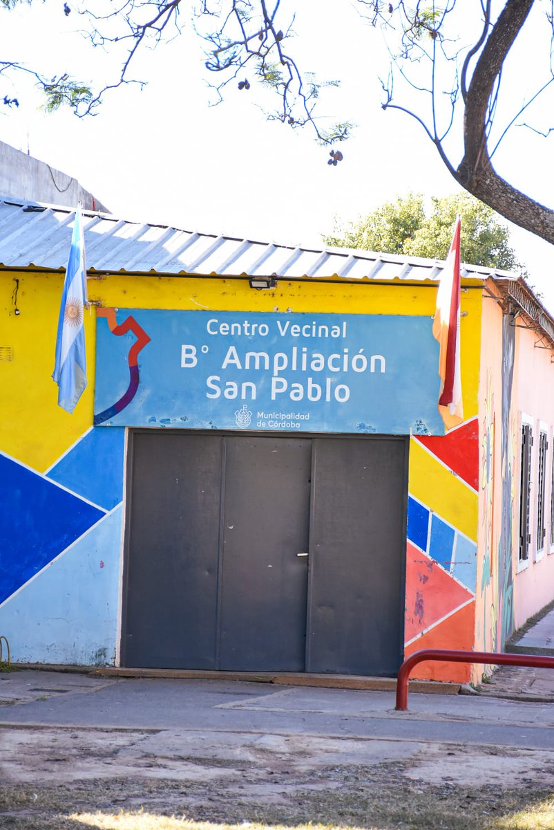 🙌🏻 Estamos orgullosos del trabajo en equipo que se logró con el objetivo de un bien común para nuestros vecinos. 

🎀 Un fuerte agradecimiento a la comisión actual por su trabajo incansable y dedicación, un acto histórico que quedará para siempre en el recuerdo de nuestro barrio.