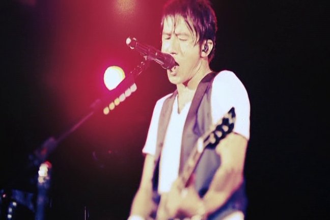 taka_mr_chil's tweet image. おはようございます☀

#missyou 
は少しずつ聞くの勿体ないので
#未完
に戻って
ダンディドン（筋トレ）します😊

”ずっと探してるよ　君を愛してるよ
ここで何してるの？　僕はどこにいるの？
こんな場所に来るのを　望んだ訳じゃないんだ”

今日も出口探して

素敵な一日を☺
#REM