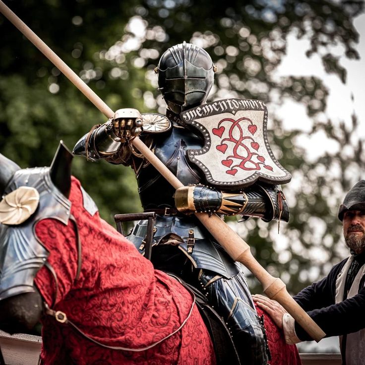 Bloomsabre (@knightsnflowers) on Twitter photo 