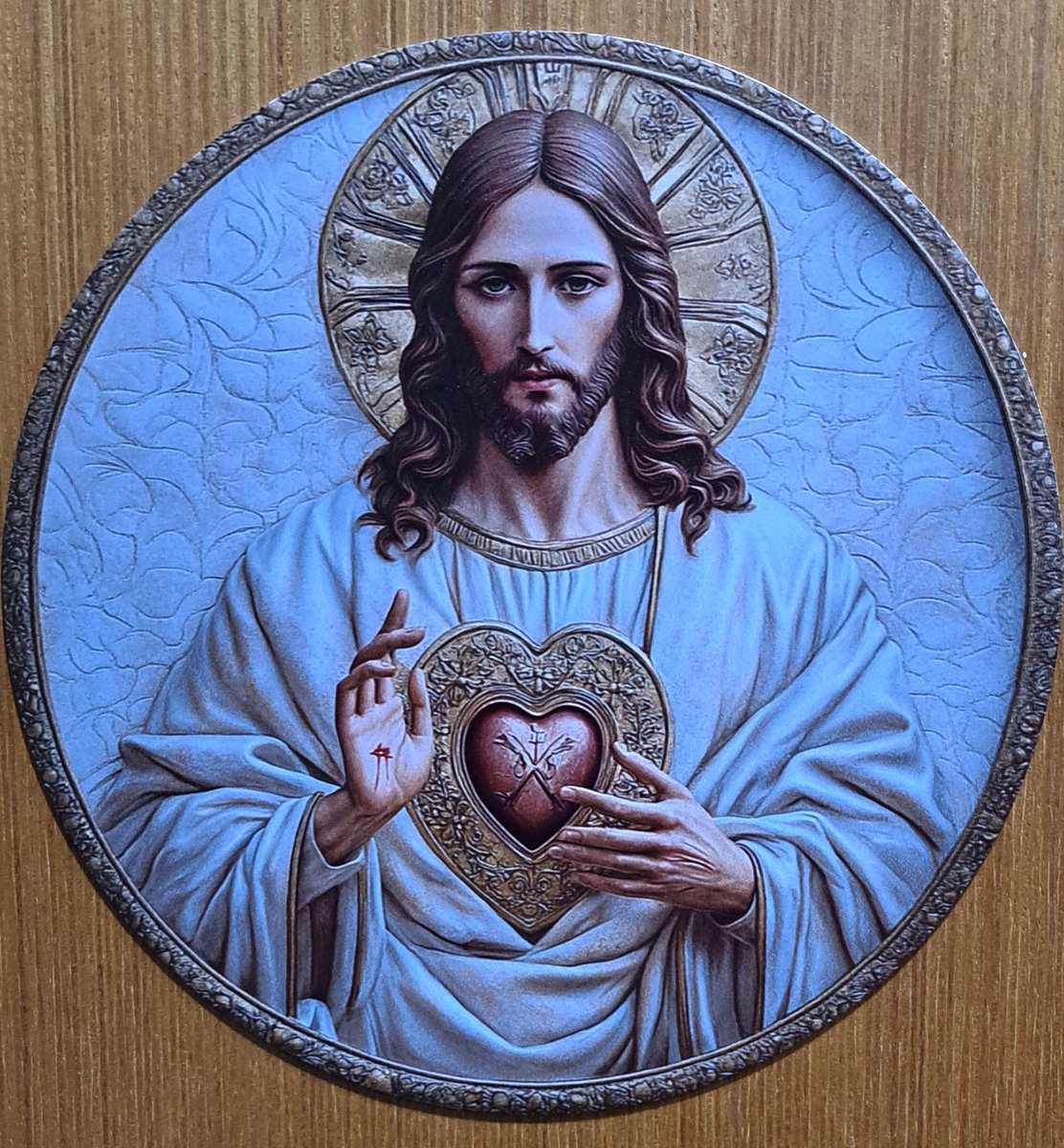 FoxTerriblis50's tweet image. Friday, 27th June is the Solemnity of the Most Sacred Heart of Jesus, and the Feast of Title of the Bournemouth Oratory Church.
Masses at 7.15 a.m., 12.15 p.m. and a Solemn Mass at 19:00, with a feast of splendid music promised.
#SacredHeart #SacreCoeur #Oratory #Bournemouth