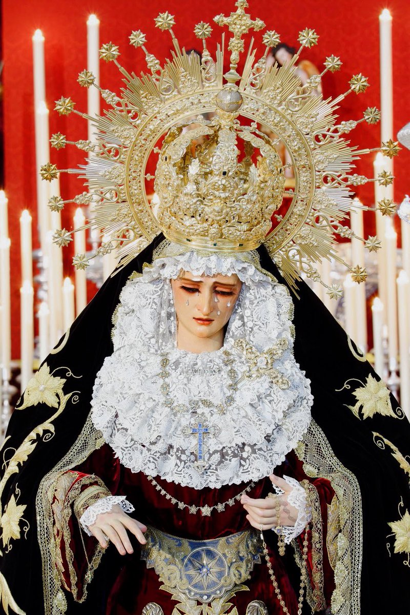 🟣 Nuestra Señora de las Lágrimas ha sido retirada esta noche del culto para su restauración por Pedro Manzano
#DeSantaCatalina #LaExaltación25