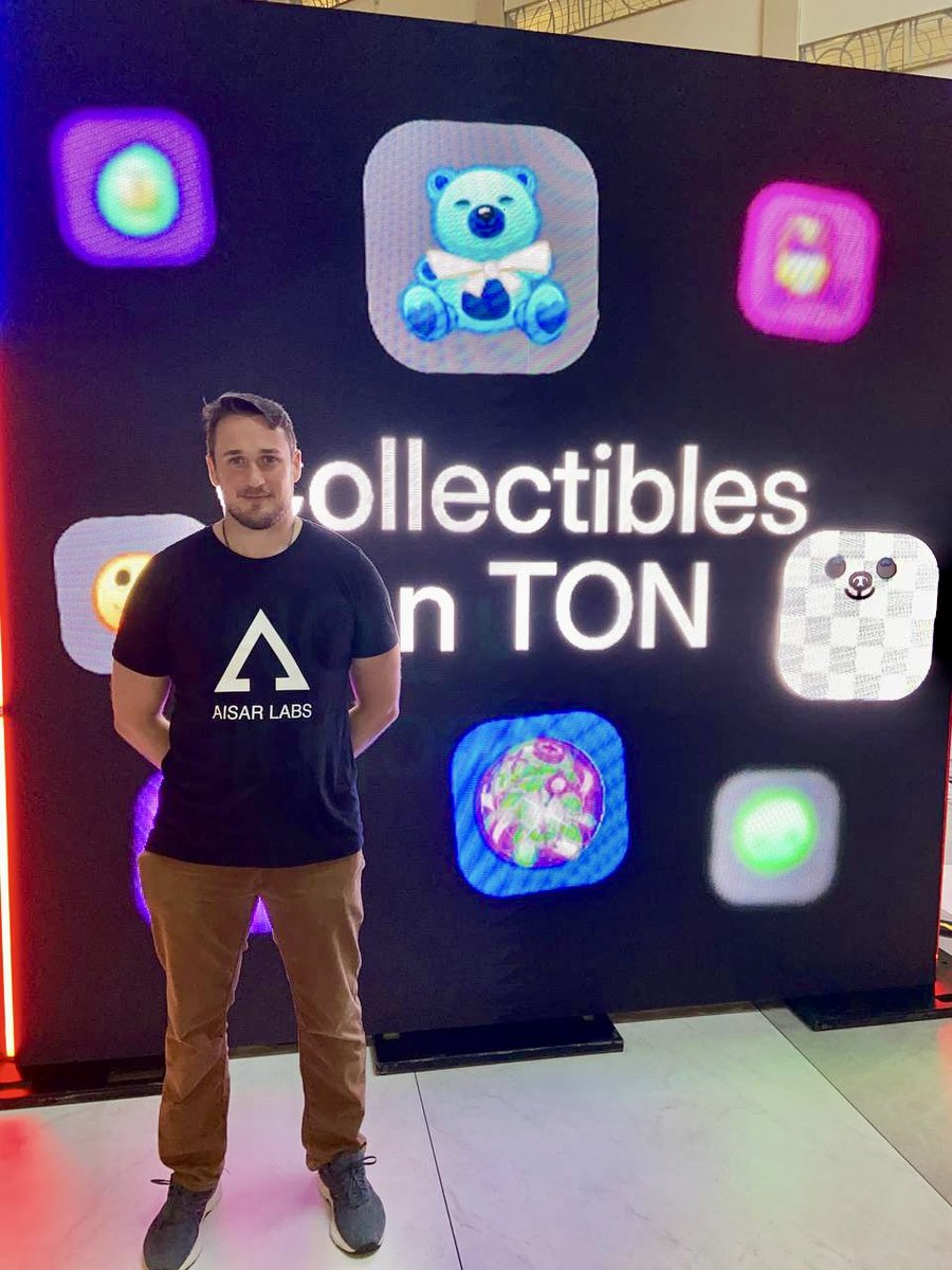 aisarcore's tweet photo. My friend @hunter_nft is at NYC NFT and Apechain events representing @AisarLabs.

So bullish for what's to come. https://t.co/M7h5zZ6jFF