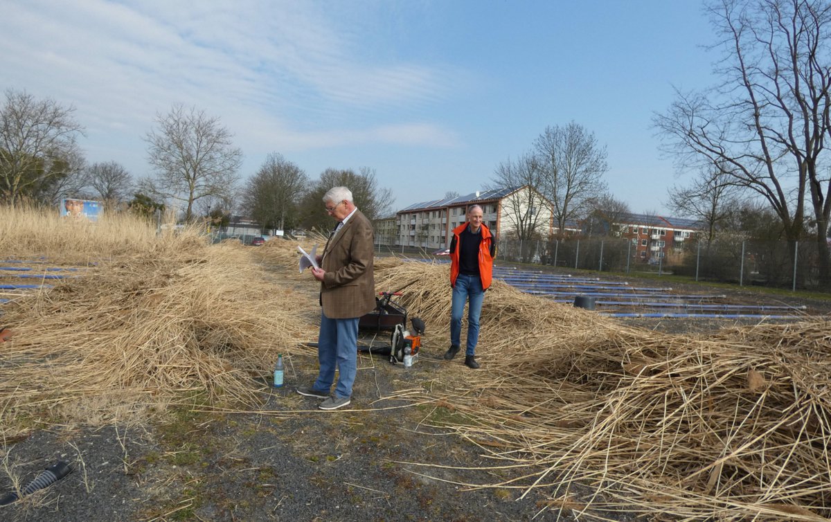 CLOVEKVTISNI's tweet image. Jak vypadá město, které se přizpůsobuje dopadům změny klimatu chytře a udržitelně? 💚

V rámci projektu #ELCA – Empowering Local Climate Action jsme se společně s našimi partnery z Rumunska zúčastnili studijní cesty do Německa, kde jsme se inspirovali příklady zelených
