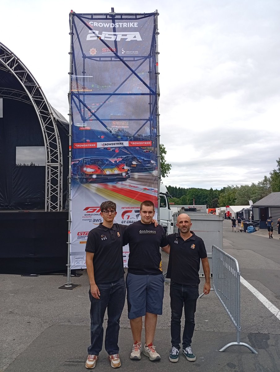 Asteburu honetan gure ikasleak Spa zirkuito mitikoan daude. 
#nmracing escuderian egingo dituzte praktikak.

#SPA #eaurouge <a href="/tknika/">Tknika</a> <a href="/FPeuskadi/">FPeuskadi</a>
