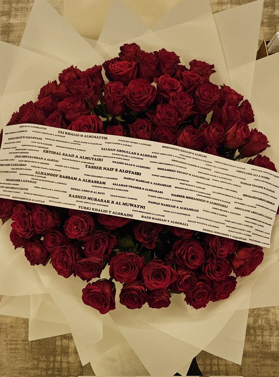 أشكر زملائي وزميلاتي أطباء الامتياز والشكر موصول لإدارة برنامج الامتياز بالكلية على كرمكم الذي غمرتموني به وأتمنى لكم دوام التوفيق.
#Ksudental