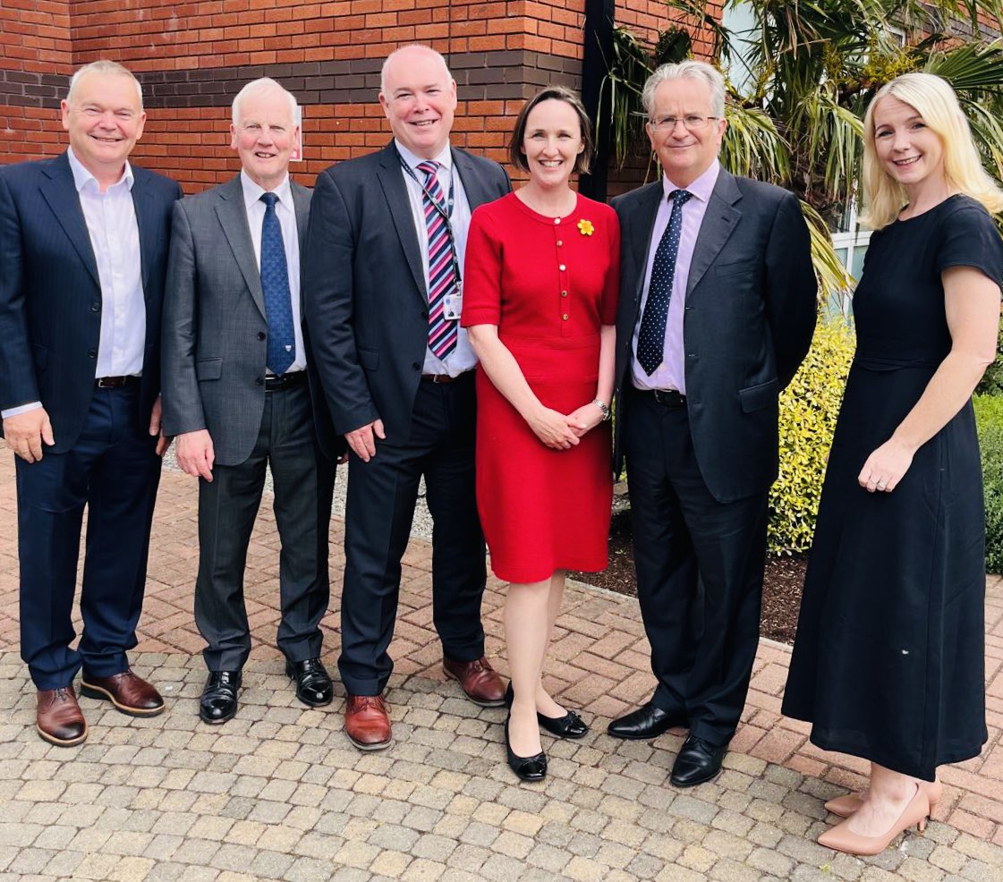 𝗔𝗺𝘆 𝗡𝗼𝗹𝗮𝗻 💛 (@amynolandublin) on Twitter photo Congratulations to everyone at <a href="/CancerInstIRE/">Trinity St James's Cancer Institute</a> (Trinity St. James’s Cancer Institute) on their accreditation by <a href="/OECI_EEIG/">Organisation of European Cancer Institutes</a> as Ireland’s sole ‘𝗖𝗼𝗺𝗽𝗿𝗲𝗵𝗲𝗻𝘀𝗶𝘃𝗲 𝗖𝗮𝗻𝗰𝗲𝗿 𝗖𝗲𝗻𝘁𝗿𝗲’. 👏🏼🇮🇪
The <a href="/IrishCancerSoc/">Irish Cancer Society</a> is delighted to fund some unique TSJCI Cancer Programs.💛 Congratulations to everyone at <a href="/CancerInstIRE/">Trinity St James's Cancer Institute</a> (Trinity St. James’s Cancer Institute) on their accreditation by <a href="/OECI_EEIG/">Organisation of European Cancer Institutes</a> as Ireland’s sole ‘𝗖𝗼𝗺𝗽𝗿𝗲𝗵𝗲𝗻𝘀𝗶𝘃𝗲 𝗖𝗮𝗻𝗰𝗲𝗿 𝗖𝗲𝗻𝘁𝗿𝗲’. 👏🏼🇮🇪
The <a href="/IrishCancerSoc/">Irish Cancer Society</a> is delighted to fund some unique TSJCI Cancer Programs.💛