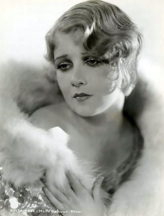 WAGongaware's tweet photo. Anita Page
#WAMPAS Baby Star of 1929
"Our Blushing Brides" (1930) w #JCraw and Dorothy Sebastian (my fav JCraw film) #PreCode https://t.co/SNhRX8VKqi