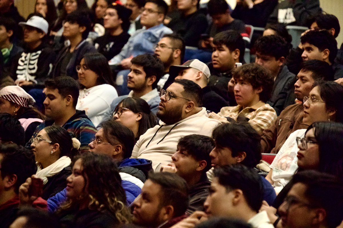 Gracias a nuestros Alumnos Consejeros y al IMJUVE por hacer posible “La Última Caída de Que Moniito”, una conferencia valiente que dejó huella en nuestra comunidad. 🧠💙

Que Moniito nos recordó que, aunque la vida nos haga caer, siempre podemos levantarnos con más fuerza. 💪