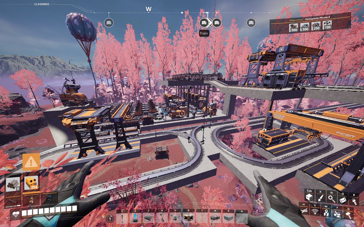 amazingsocool1's tweet image. IT'S DONE. i'll make it look pretty when i know it doesn't need to be expanded anymore :p
(old Vs. new)