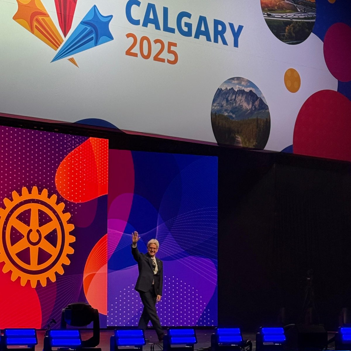 Thank you to President-elect Francesco Arezzo for this powerful reminder: we can unite 🤝
💛 To change lives
🌍 To uplift communities
🌱 To build a better world for the next generation
Together, we #UniteForGood.