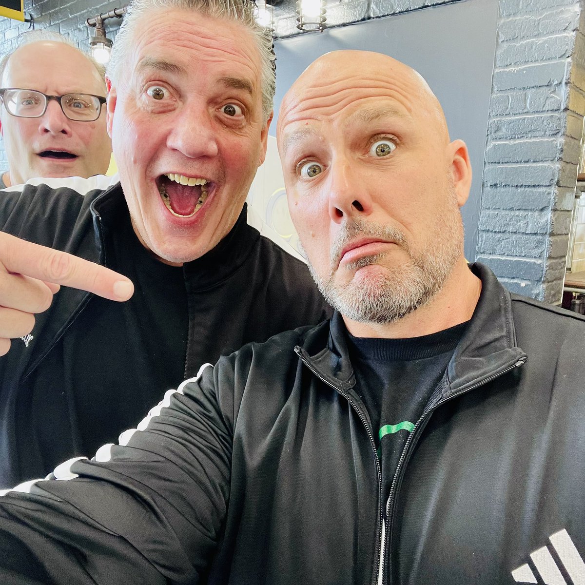 ScrapDaddyAP's tweet photo. I borrowed @JOSEPHPARK_esq ‘s track suit for this long flight. He pulled it out of @TherealAbyss for me.

Photobomb by Sweaty. https://t.co/iedScwicbE