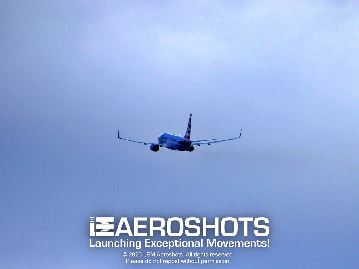 LEMAeroshots's tweet image. Take your time with climbing into the clouds! -LEM 😉↗️☁️

✈️ @AmericanAir @Boeing 737-800 🌐 @TravelOneWorld 🎨 Flag &amp;amp; Flight Livery 📍 DCA (@Reagan_Airport) 🛫 Runway 1 🗓️ April 4, 2024 📸 @Kodak @KodakPIXPRO AZ528

#LEMAeroshots #FlyReagan #American #Boeing #Takeoff #TeamMWAA