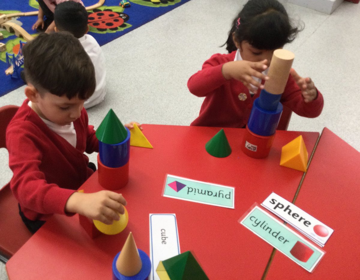 LeighPrimary's tweet photo. Nursery children were very clever at using 3D shapes to make different objects eg house, tower and birthday cake. @voice21oracy #Maths #3Dshapes #makingmemories #lifelonglearners https://t.co/vHgkISIYYf