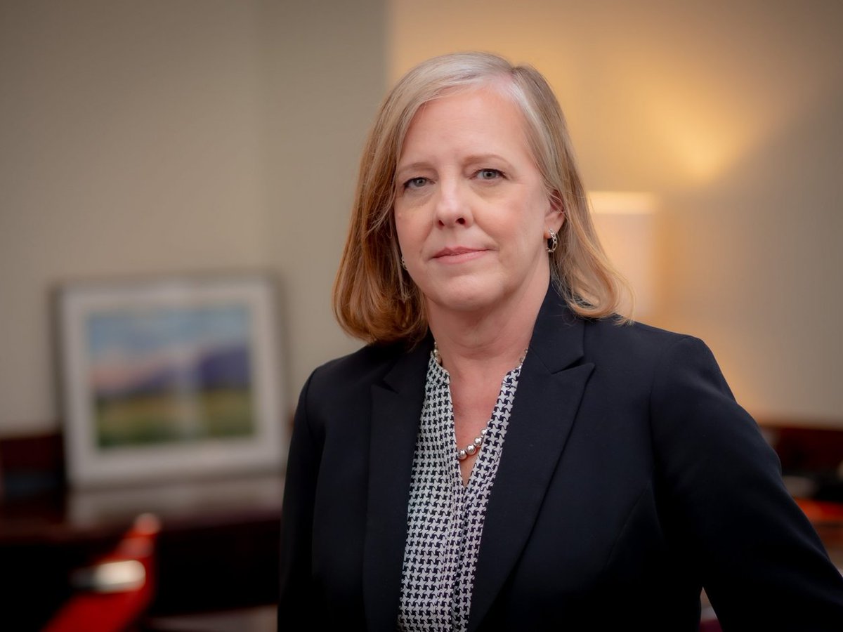 Dr. Kimberly Hollister, Dean of the Feliciano School of Business, has been named to the 2025 ROI Influencers in Higher Education list! 🎉

Read more: bit.ly/4kZruTV

#Business #BusinessStudent #College #Feliciano #MontclairStateUniversity
