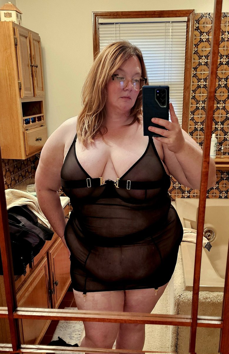 GingerrBarclay's tweet photo. Schaumburg 💋 https://t.co/Pz9Mq3RevX