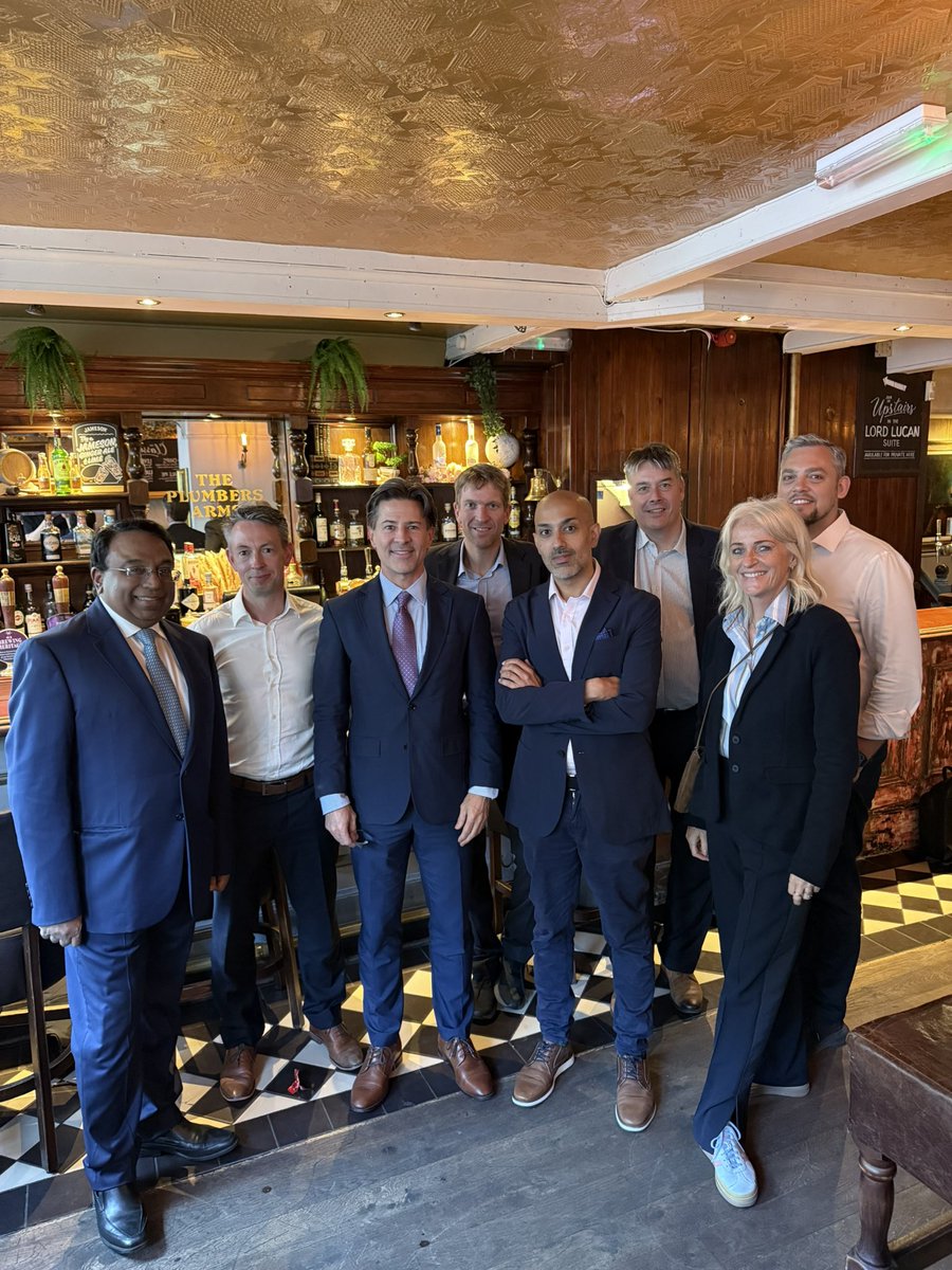 pjbyrnemd's tweet image. Cleveland Clinic London is a stunning new force in global healthcare. This week I had the privilege of working with our extraordinary team here—curious, collaborative, and innovative. 
#ClevelandClinic #ClevelandClinicLondon #Orthopaedics #GlobalSurgery #Innovation