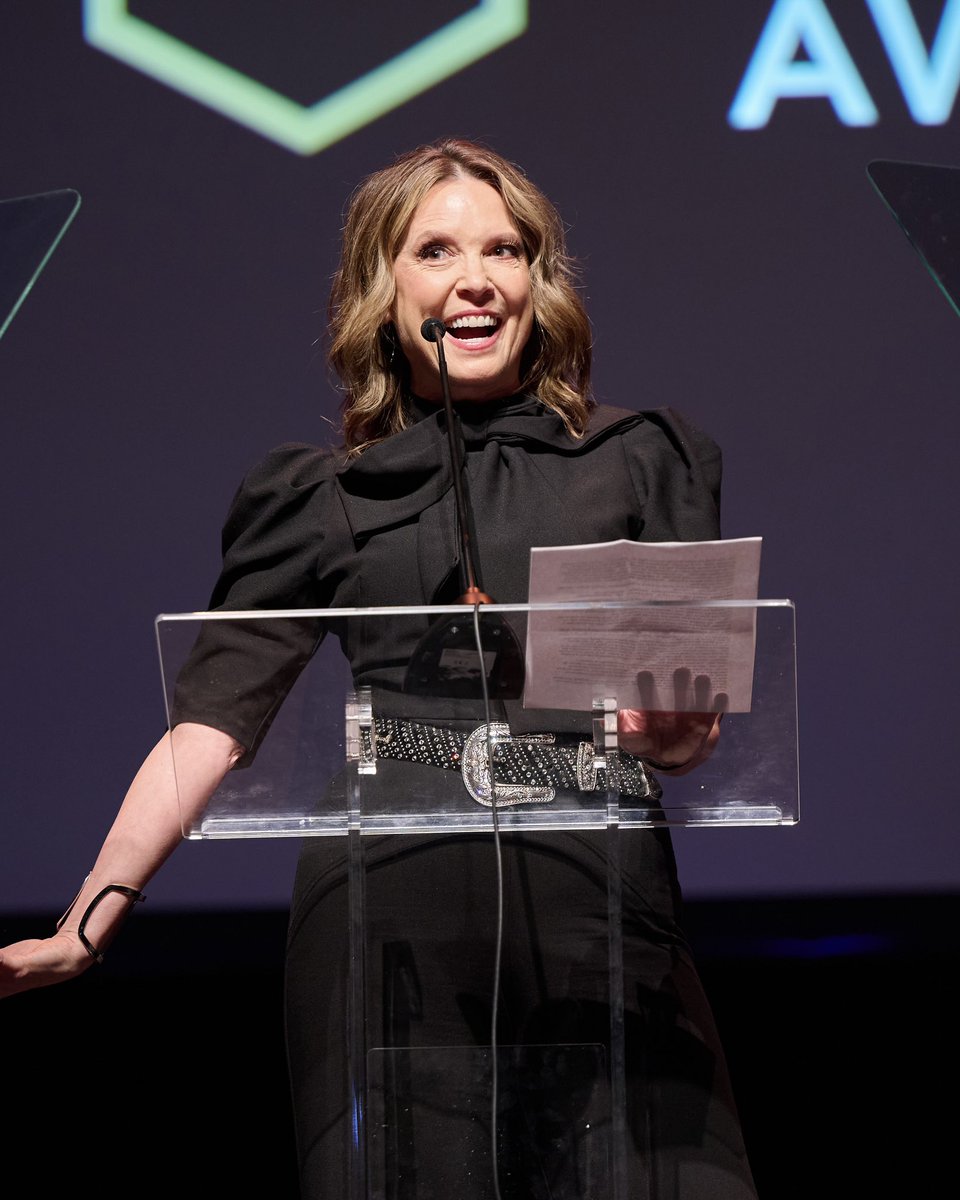 Hannah Storm tweet media