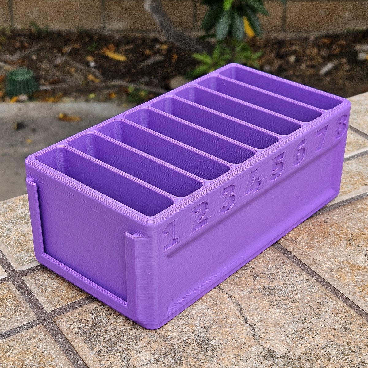 abbymath's tweet image. Printing my &quot;Phone Caddy Box&quot; with fun @PrintedSolid  colors in a set for another teacher. Featured below is Purple Eater. Stay tuned for more!
💜📵💜
STL at @Cults3D. Link in my bio. #3DPrinting
