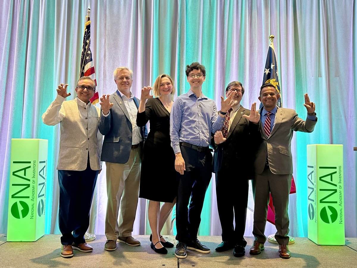 shreek_mandayam's tweet image. #TXST’s newest Senior Members of the National Academy of Inventors @AcadofInventors doing the Bobcat cheer!
#NAI2025 #TxStateResearch