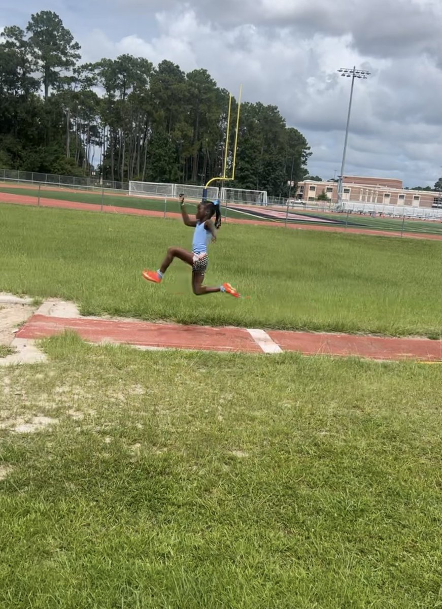 JerrellABarron's tweet image. Trust the process! One of Jordyn’s athletes she trains. 7 years old!