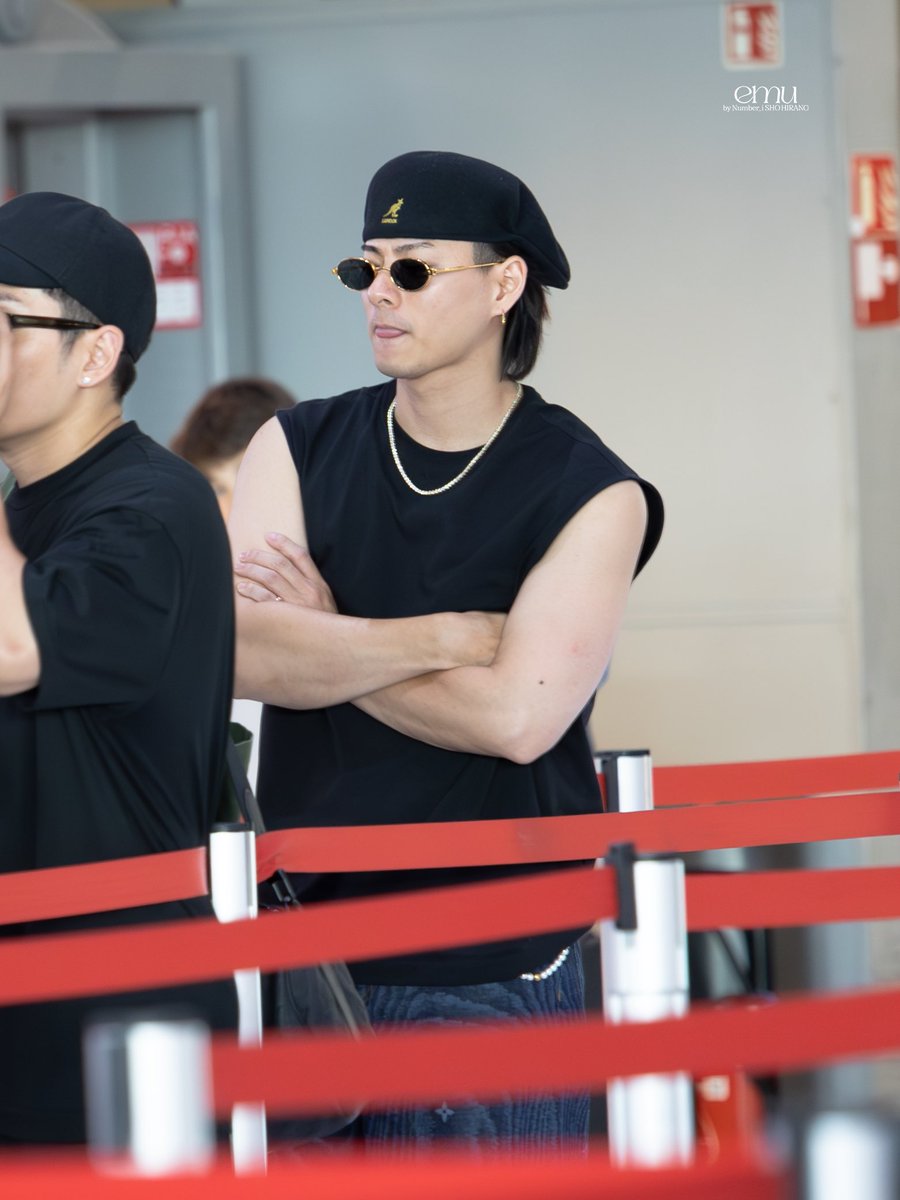 ALLFORSHO's tweet photo. 250625 CDG 🛫🖤

#平野紫耀 #ShoHirano https://t.co/E9P85rIYbj