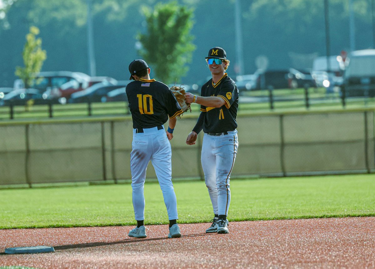 Midland American 15U (@midlandamer15u) on Twitter photo PG World Series OTC. Started day 1 w/ a W over Florida Burn & T a good South Charlotte Panthers team.
<a href="/colton_rich10/">Colton Rich</a> 4.1IP 4H 3K & 2H 3B 3RBI
<a href="/Jduece__/">Jaxon Ridley</a> 4IP 4H 2ER 3K
<a href="/evan_canode3/">Evan Canode</a> 3.1IP 2H 3K & 2H
<a href="/harryfeagans/">Harrison Feagans</a> 3H XBH
Back in action tomorrow 💪 #OneFa〽️
<a href="/MidlandBasebal/">Midland Baseball</a> PG World Series OTC. Started day 1 w/ a W over Florida Burn & T a good South Charlotte Panthers team.
<a href="/colton_rich10/">Colton Rich</a> 4.1IP 4H 3K & 2H 3B 3RBI
<a href="/Jduece__/">Jaxon Ridley</a> 4IP 4H 2ER 3K
<a href="/evan_canode3/">Evan Canode</a> 3.1IP 2H 3K & 2H
<a href="/harryfeagans/">Harrison Feagans</a> 3H XBH
Back in action tomorrow 💪 #OneFa〽️
<a href="/MidlandBasebal/">Midland Baseball</a>