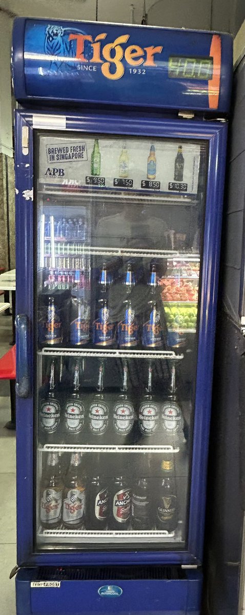 SingaporeLite's tweet photo. Make Singapore Healthy Again!

CDC vouchers,
No beer, no smokes in their hold—
Locals thrive in health.

#Singapore #CDC #voucher #cigarette #beer #liquor #ban #MOH #health #MSHA #haiku #poetry https://t.co/2GHWCYPkAl