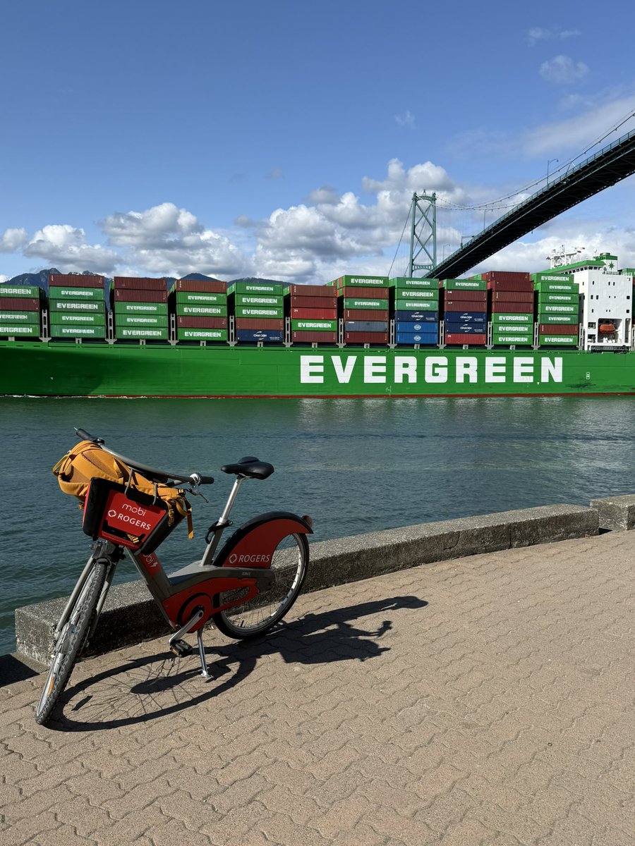 photobombed by a celebrity while biking around stanley island last week after work…