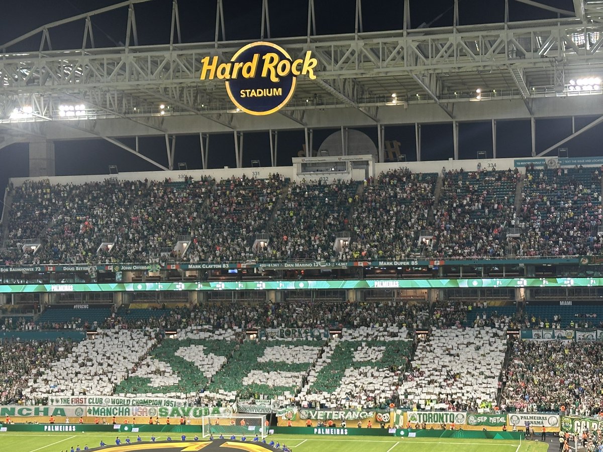 Palmeiras tem a melhor média de público entre os brasileiros na fase de grupos da Copa do Mundo de Clubes. Fluminense tem a pior.  

Mais de 47 mil pessoas por jogo assistem ao time paulista nos Estados Unidos, quase 10 mil a mais do que o Flamengo.

Os jogos da equipe paulista