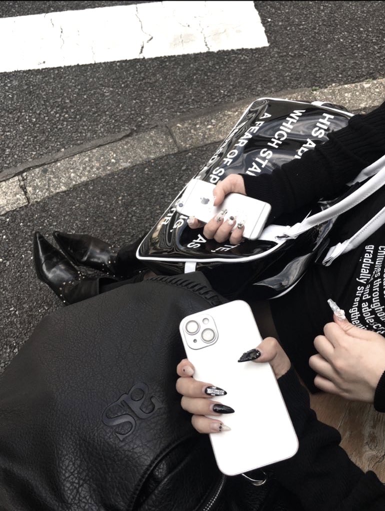 rocksoul126's tweet photo. 🚬 https://t.co/6AohaEyrme