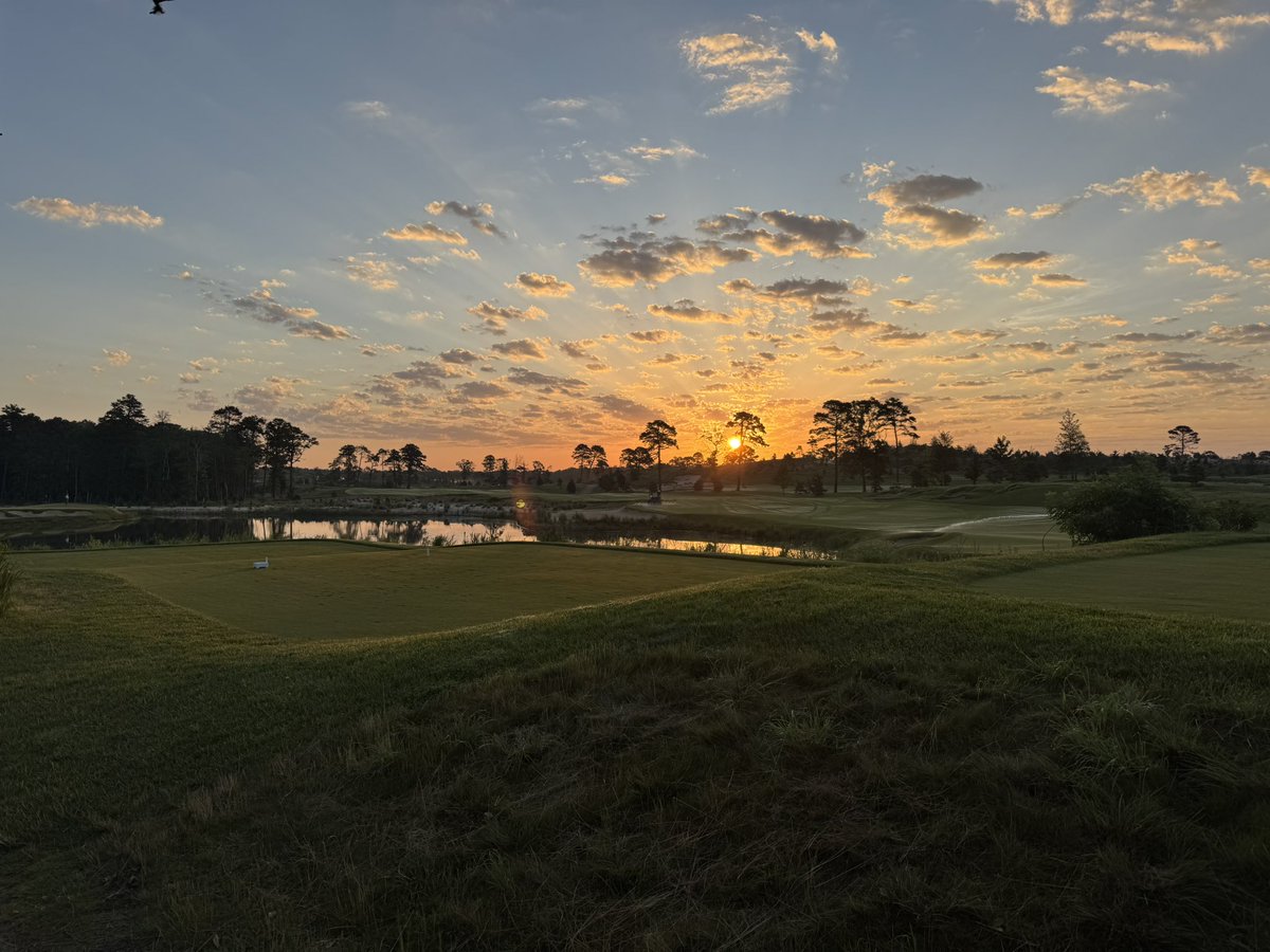 Not a bad view from the sprayer this morning at National. What an incredible summer so far!