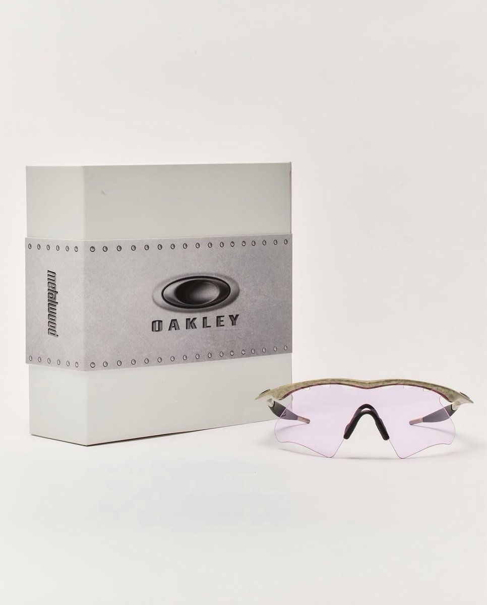 #MetalwoodStudio x <a href="/oakley/">Oakley</a> Pro M Frame Sunglasses.