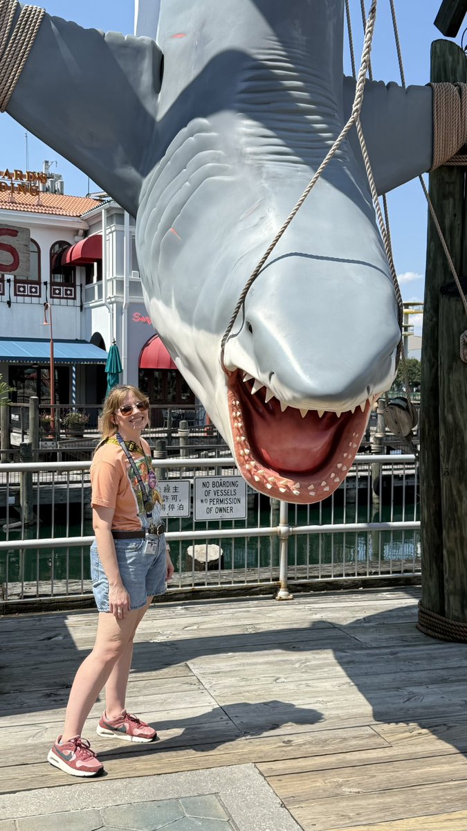 almostfearless1's tweet photo. I’m silly goose and missed the actual day, but happy 50 years to one of my all time favorite movies, the cinematic masterpiece that is JAWS ✨♥️ https://t.co/lBUOXBBDe6
