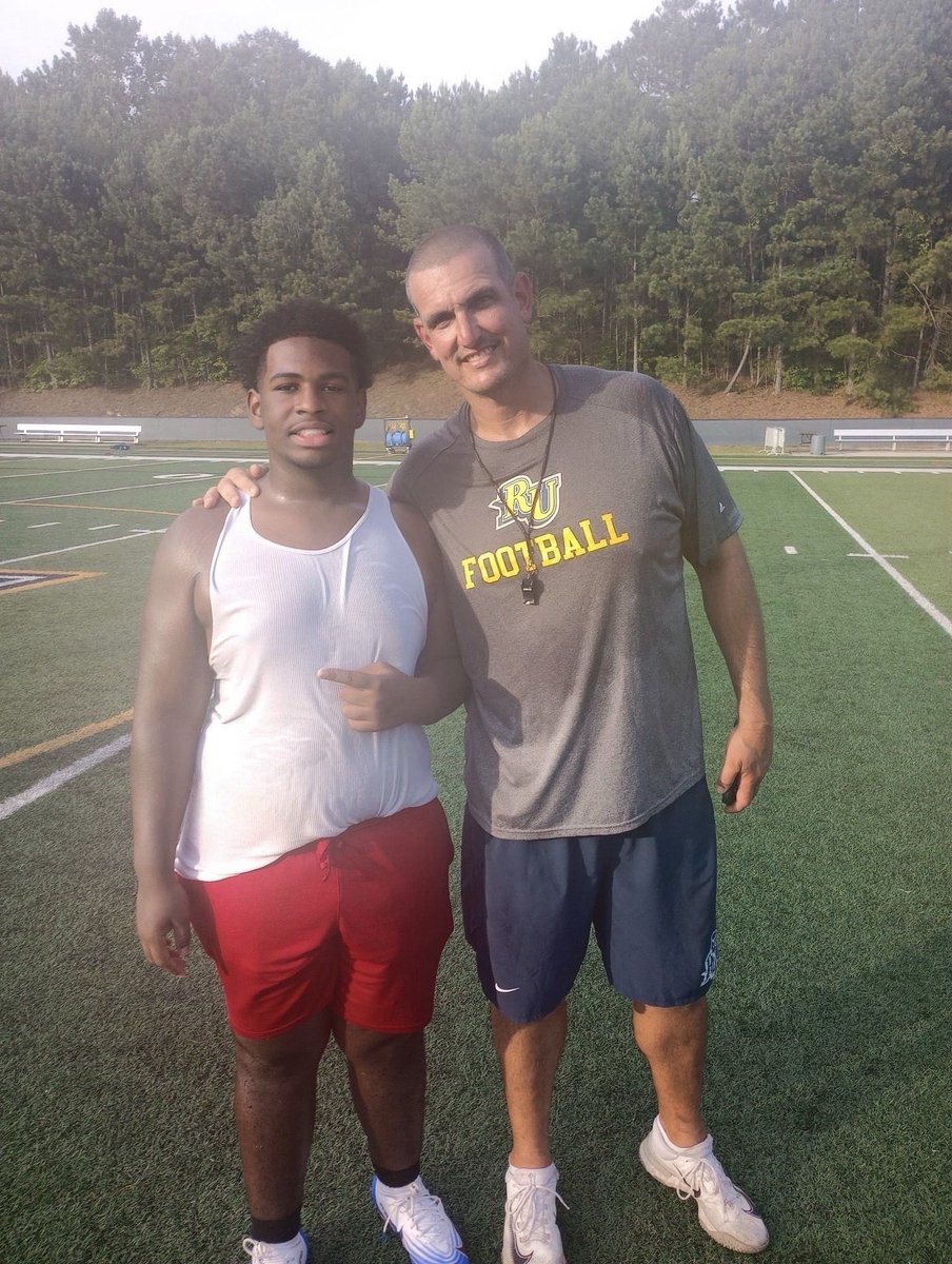 D1_Renzo27's tweet image. Had a great time at Reinhardt University Football Camp yesterday! πͺπ½π₯ Appreciate yβall for giving us that work. I really enjoyed competing & learning from the coaches. Thanks @Coach_JMiller @ReinhardtFB for the opportunity! #ClassOf2027 #GrindSeason @RecruitGeorgia @NEGARecruits