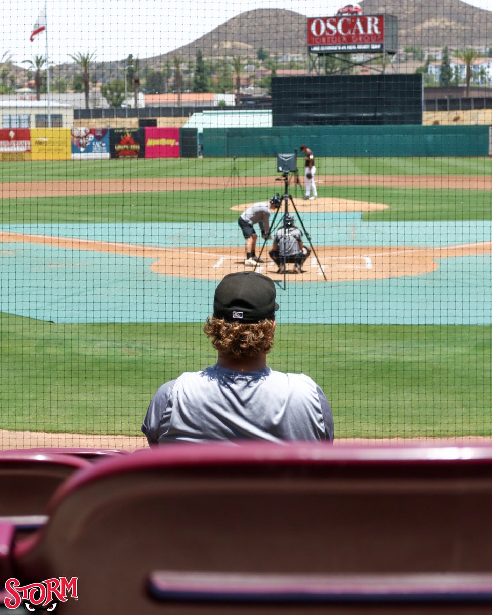 Boston Bateman was locked in during Yu Darvish's simulated game this afternoon 👀

#EmbraceTheStorm🌩️