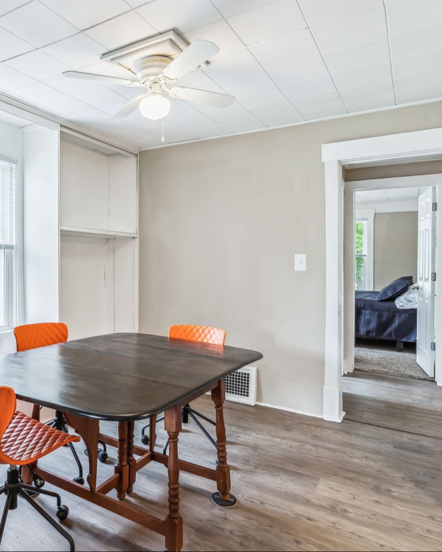 CORI_LLCCol's tweet image. 💼 Our rental provides a comfortable home office setup , unlike cramped hotel desks.  Go to centralohrealestateinvestment.com/go/business-re… #HomeOffice #RemoteWorkspace #TravelProductivity
#stableinternet #affordablestays #hotelroom