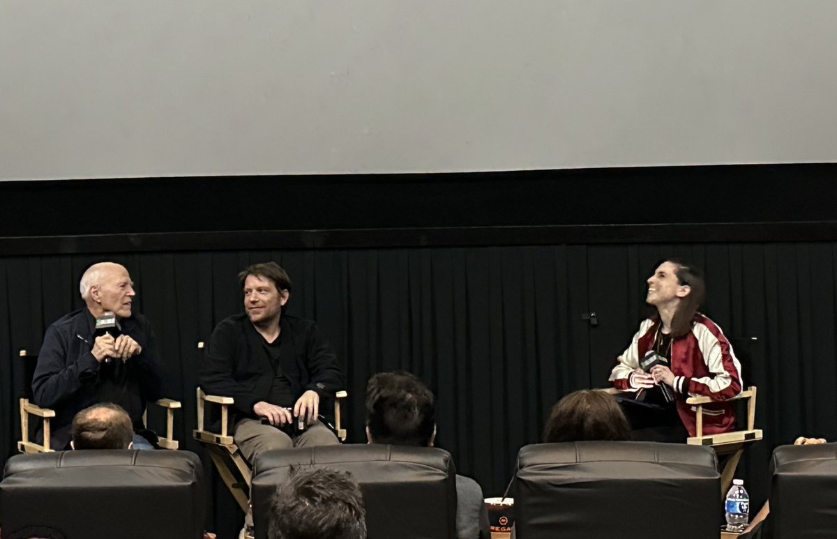 Jurassic Outpost (@jurassicoutpost) on Twitter photo Thank you for a fantastic early screening and Q&A @collider! <a href="/colliderfrosty/">Steven Weintraub</a> @pnemiroff @jurassicworld #JurassicWorldRebirth Thank you for a fantastic early screening and Q&A @collider! <a href="/colliderfrosty/">Steven Weintraub</a> @pnemiroff @jurassicworld #JurassicWorldRebirth