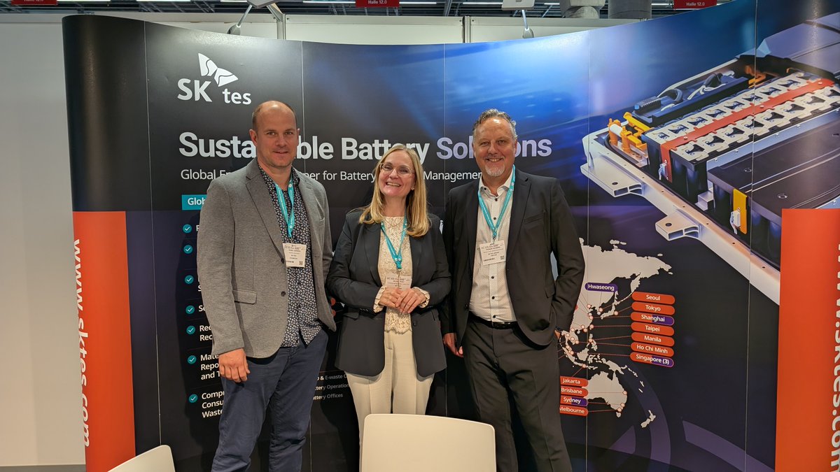 SKtesnews's tweet photo. It’s been a great week in Frankfurt! ⚡

Proud to join the global conversation on sustainable battery solutions and e-waste recycling at #EWasteExpo. 

Thanks to all who dropped by our stand — let’s keep the momentum going! ♻️ https://t.co/Lj5X2TbkKI