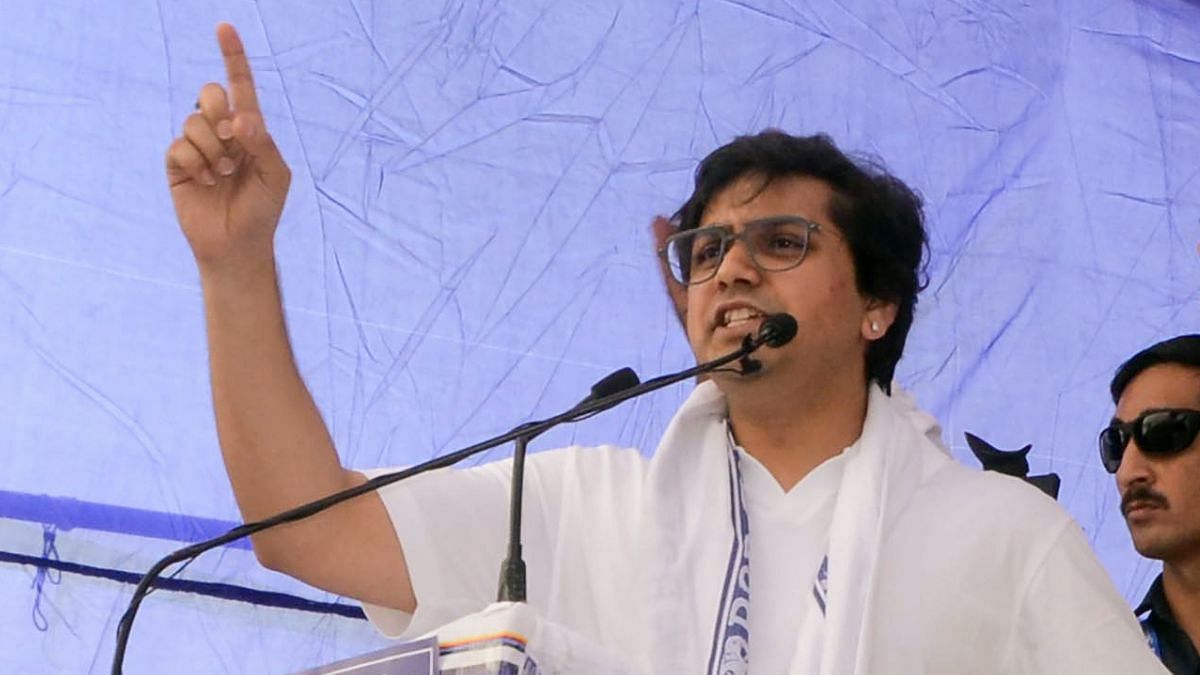 Times of Bsp (@timesbsp) on Twitter photo आज बिहार की राजधानी पटना में दहाड़ेंगे बहुजन समाज पार्टी के मुख्य राष्ट्रीय कोऑर्डिनेटर भाई आकाश आनंद जी।
<a href="/AnandAkash_BSP/">Akash Anand</a> आज बिहार की राजधानी पटना में दहाड़ेंगे बहुजन समाज पार्टी के मुख्य राष्ट्रीय कोऑर्डिनेटर भाई आकाश आनंद जी।
<a href="/AnandAkash_BSP/">Akash Anand</a>