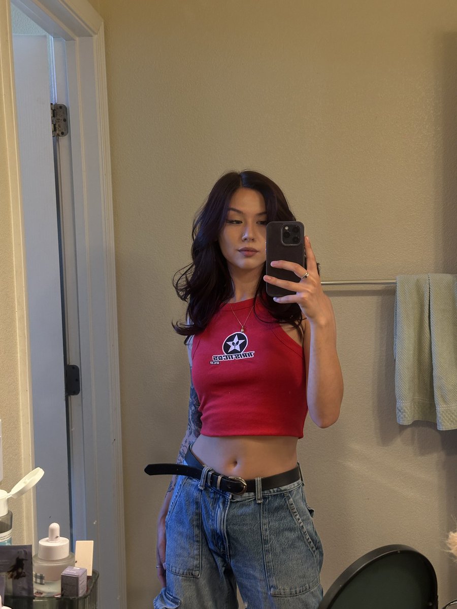 lyssasdaydream's tweet photo. felt cute today might delete later https://t.co/NDwkN5Zjze