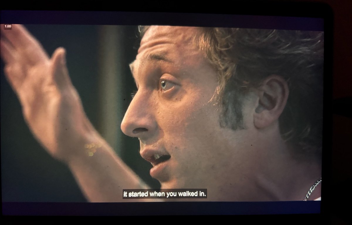 KyloRxns's tweet image. “any chance of good in this building started when you walked in…”

Carmy do you hear the words coming out your mouth my brother??? that’s your soulmate right there 😩❤️ 

#sydcarmy #thebear