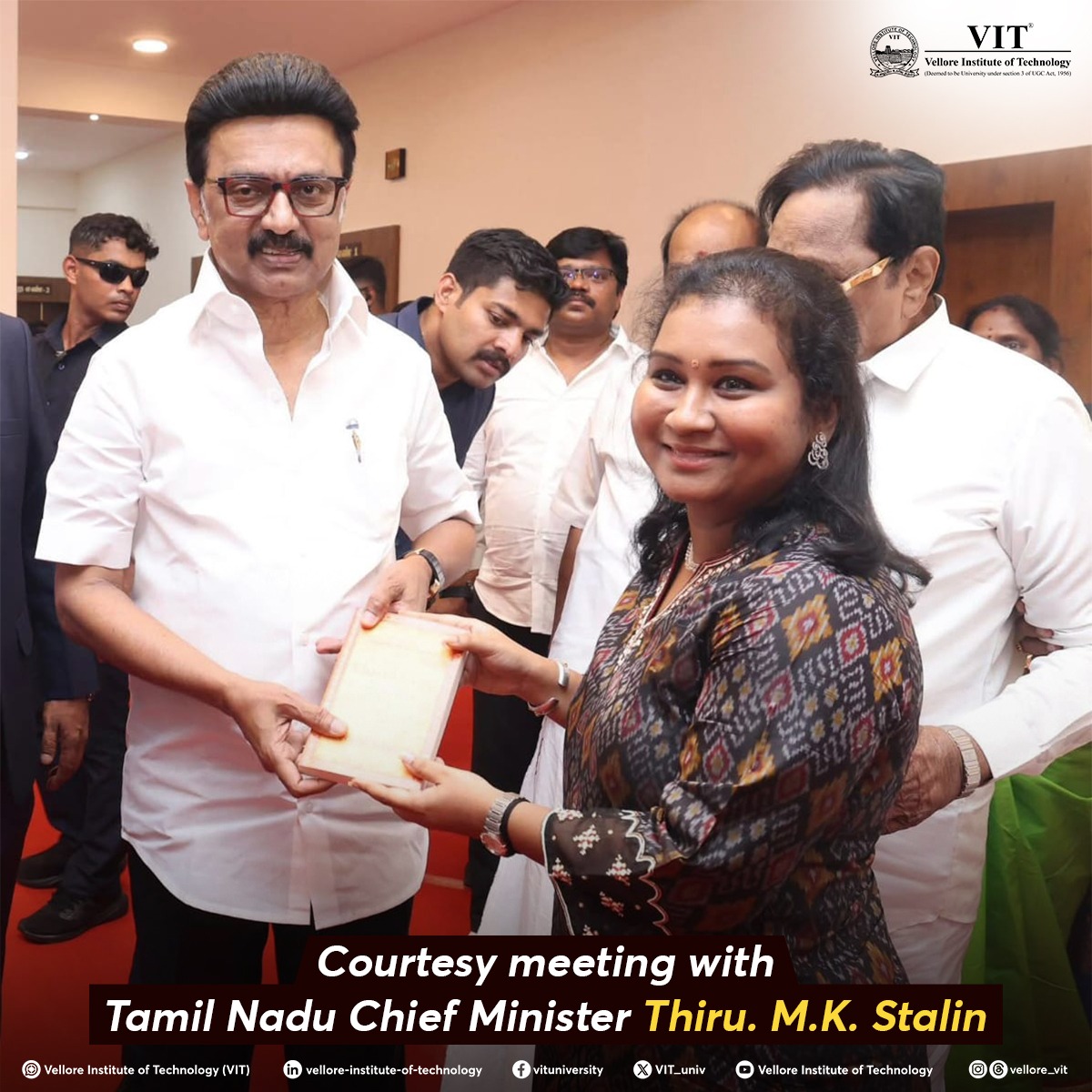 VIT_univ's tweet photo. Our Chancellor Dr. G. Viswanathan, VPs &amp; AVP met @CMOTamilnadu  in Vellore yesterday.

#Leadership #Education #VIT #TamilNadu #TNEd #TamilNaduCM #MKStalin #VelloreInstituteofTechnology https://t.co/GbMONqw5TS