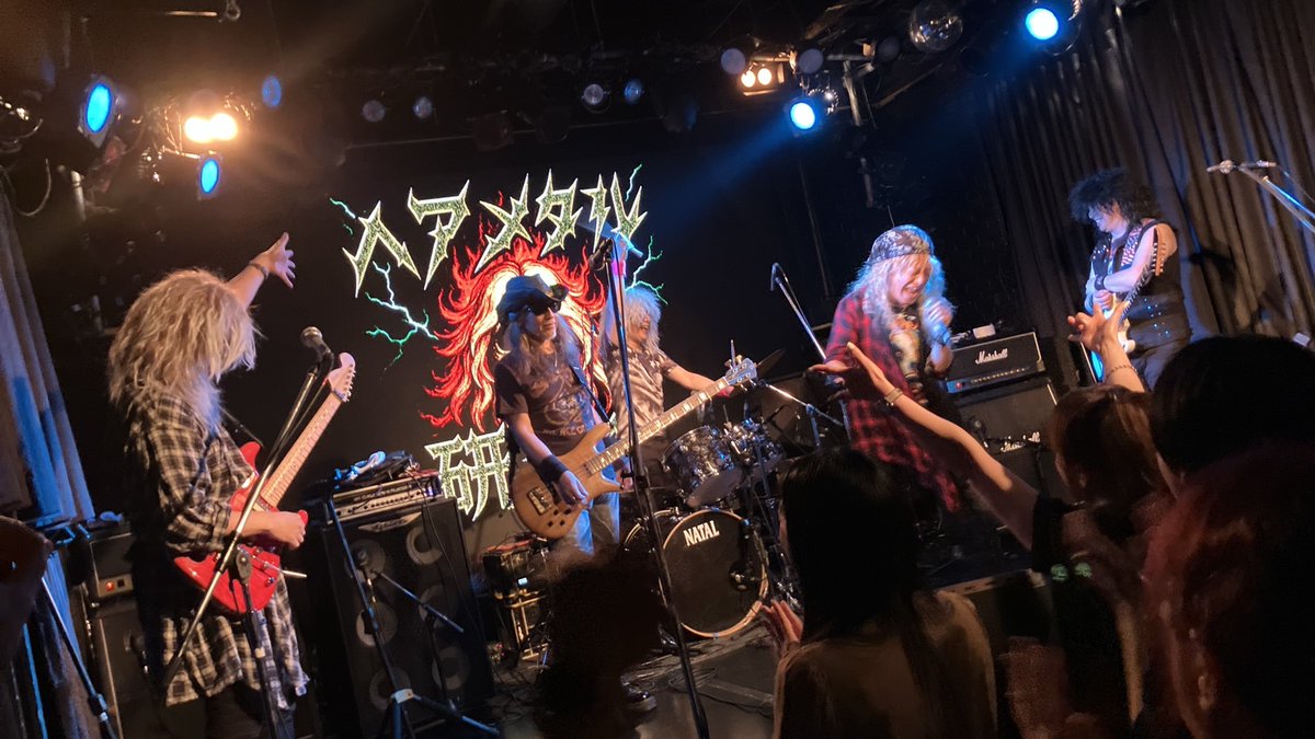 SHOW0327's tweet photo. Merge Fes Vol.1からお世話になってるMarshall様から非売品ステッカーをいただきました!
ドラムは今回もNATALセットを使わせていただきました。
どうもありがとうございましたm(_ _)m
#ヘアメタル研究会
#MergeFes
#Marchall
#NATAL https://t.co/eSDi7bKEFw