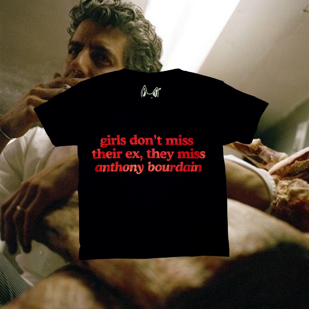 downtown me ayudó a hacer estas baby tees hot girl shit para festejar el cumpleaños del patrón anthony bourdain compra la tuya con envío a todo méxico aquí lolapay.com/omanko/p/26318…