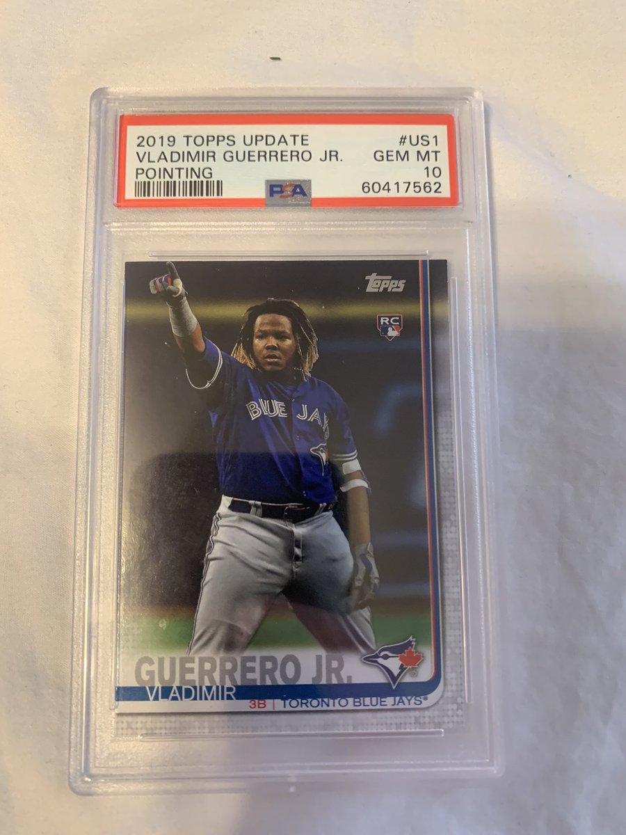 Sharkscards's tweet photo. @Kards4Smiles One of my favorite pull and grades I’ve had https://t.co/r21OUNasY2